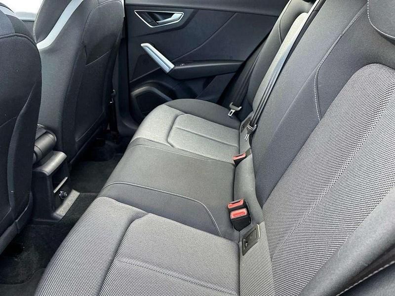 Used Audi Q2 Sport 113 HP (83 kW) 2024 Grey SUV