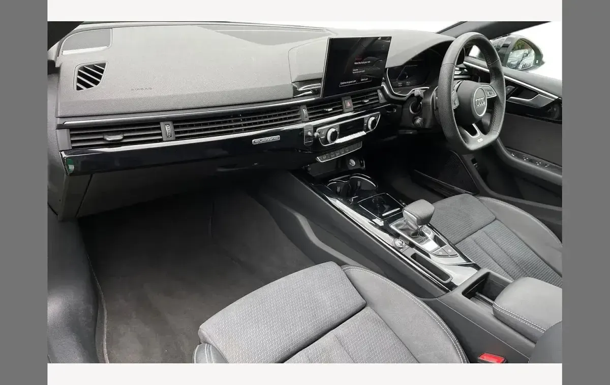 Used Audi A5 Black Edition 265 HP (194 kW) 2024 Green Hatchback