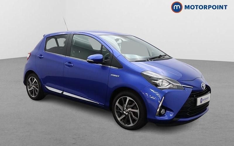 Used 2020 Toyota Yaris Hybrid Hatchback | £10,999 (Good price) - Image 1/4