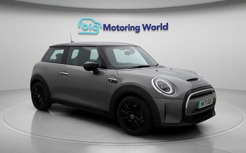 Used 2023 Mini Cooper Level 2 Hatchback | £14,600 (Good price) - Image 1/4