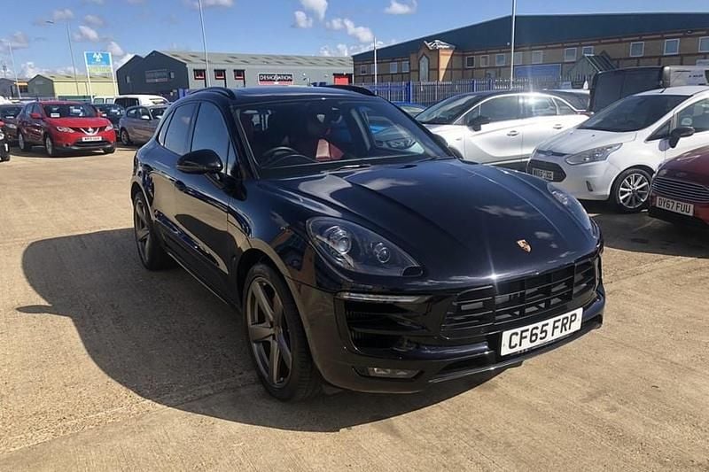 Used Porsche Macan Turbo 400 HP (294 kW) 2015 SUV