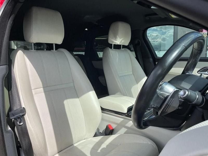 Used Land Rover Range Rover Velar SE Dynamic 250 HP (183 kW) 2018 Red SUV