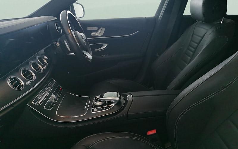 Used Mercedes E200 AMG line 184 HP (135 kW) 2020 Black Sedan