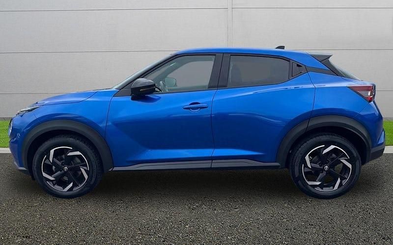 Usado Nissan Juke N-Connecta 114 HP (83 kW) 2023 Azul SUV