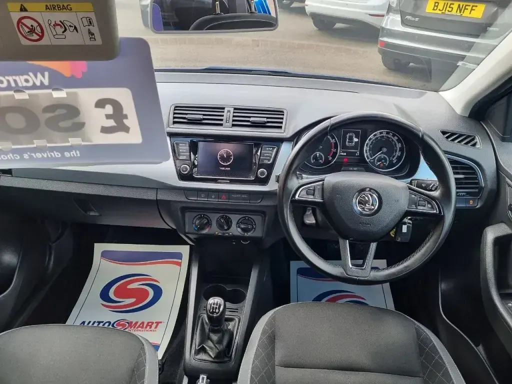 Used Skoda Fabia Colour Edition 95 HP (69 kW) 2018 Blue Hatchback
