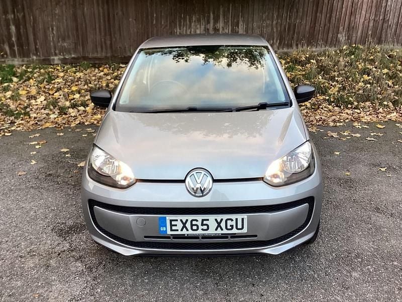 Used VW up! take up! 60 HP (44 kW) 2015 Silver Hatchback