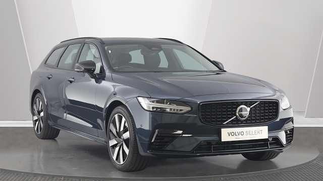 Used 2025 Volvo V90 Plus Estate | £37,495 (Fair price) - Image 1/3