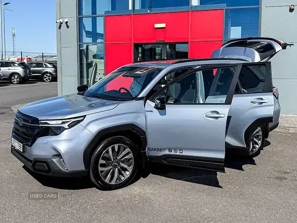 Begagnad Subaru Forester 2026 Silver SUV