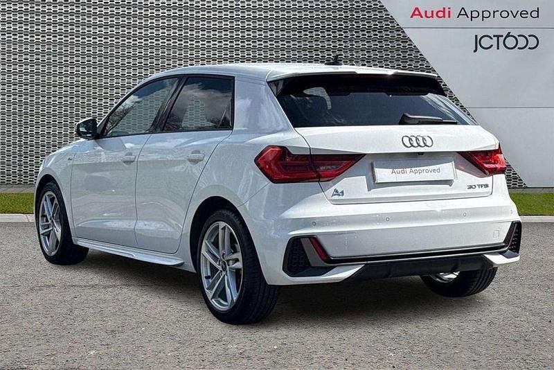 Used Audi A1 S-Line 108 HP (79 kW) 2023 White SUV