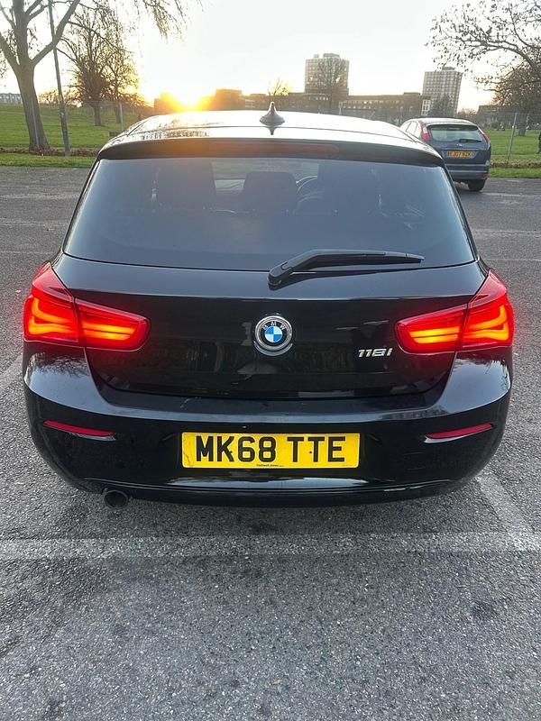 Used BMW 118 Sport Line 2018 Black Hatchback