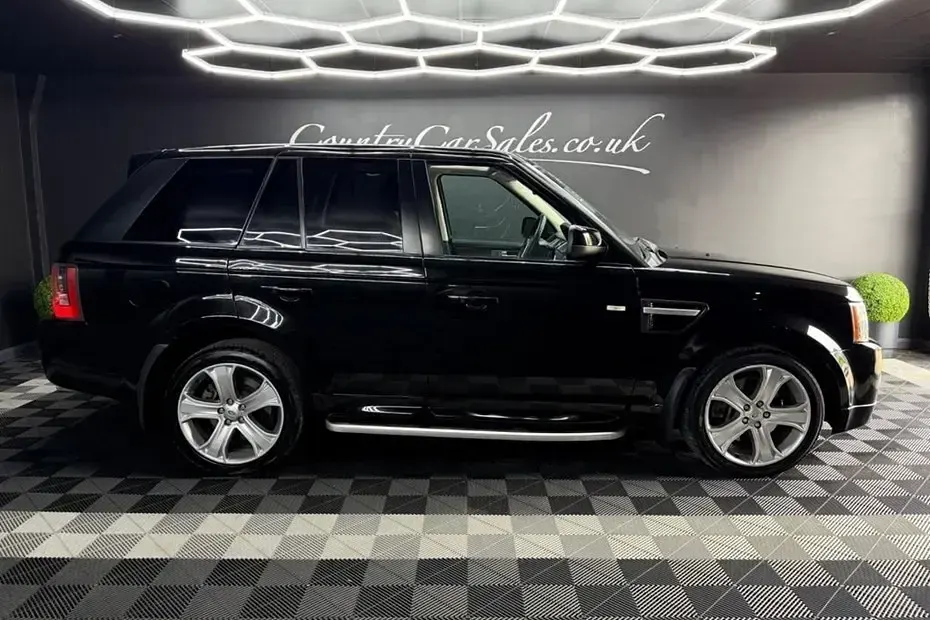 Used Land Rover Range Rover HSE 245 HP (180 kW) 2010 SUV