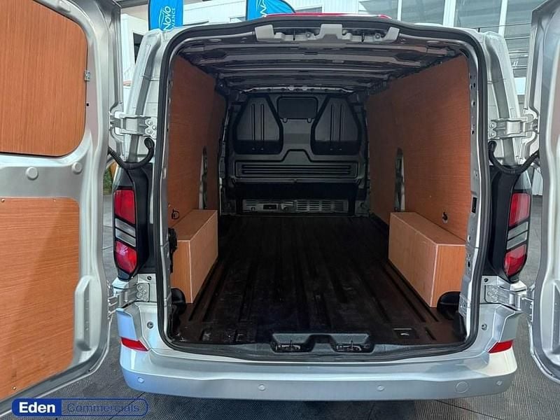 Używany Ford Transit Custom Limited 136 KM (100 kW) 2024 Srebrny Van