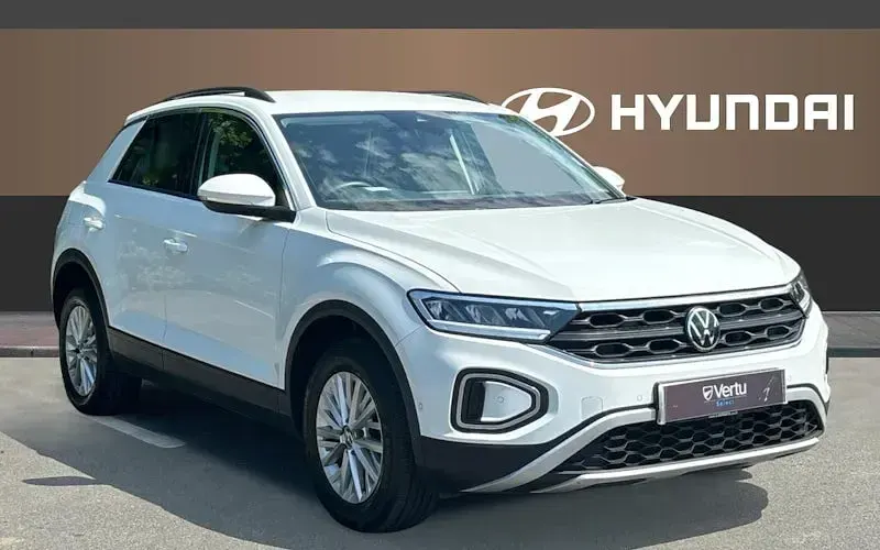 Used VW T-Roc Life 110 HP (80 kW) 2023 SUV