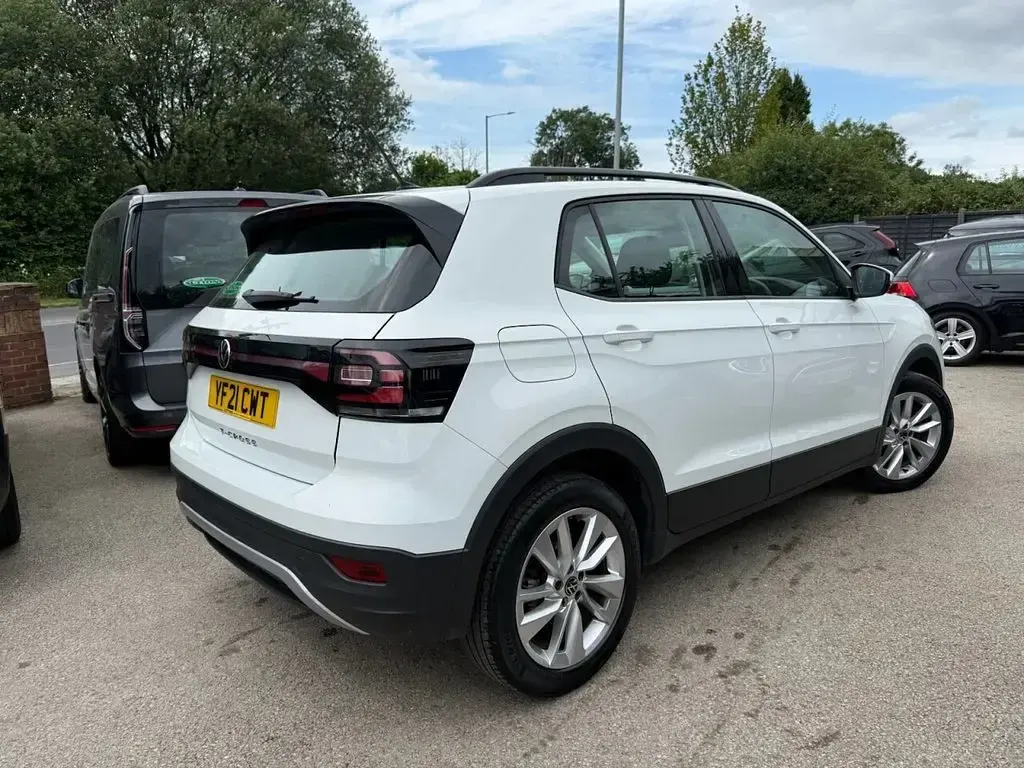 Used VW T-Cross SE 110 HP (80 kW) 2021 White SUV