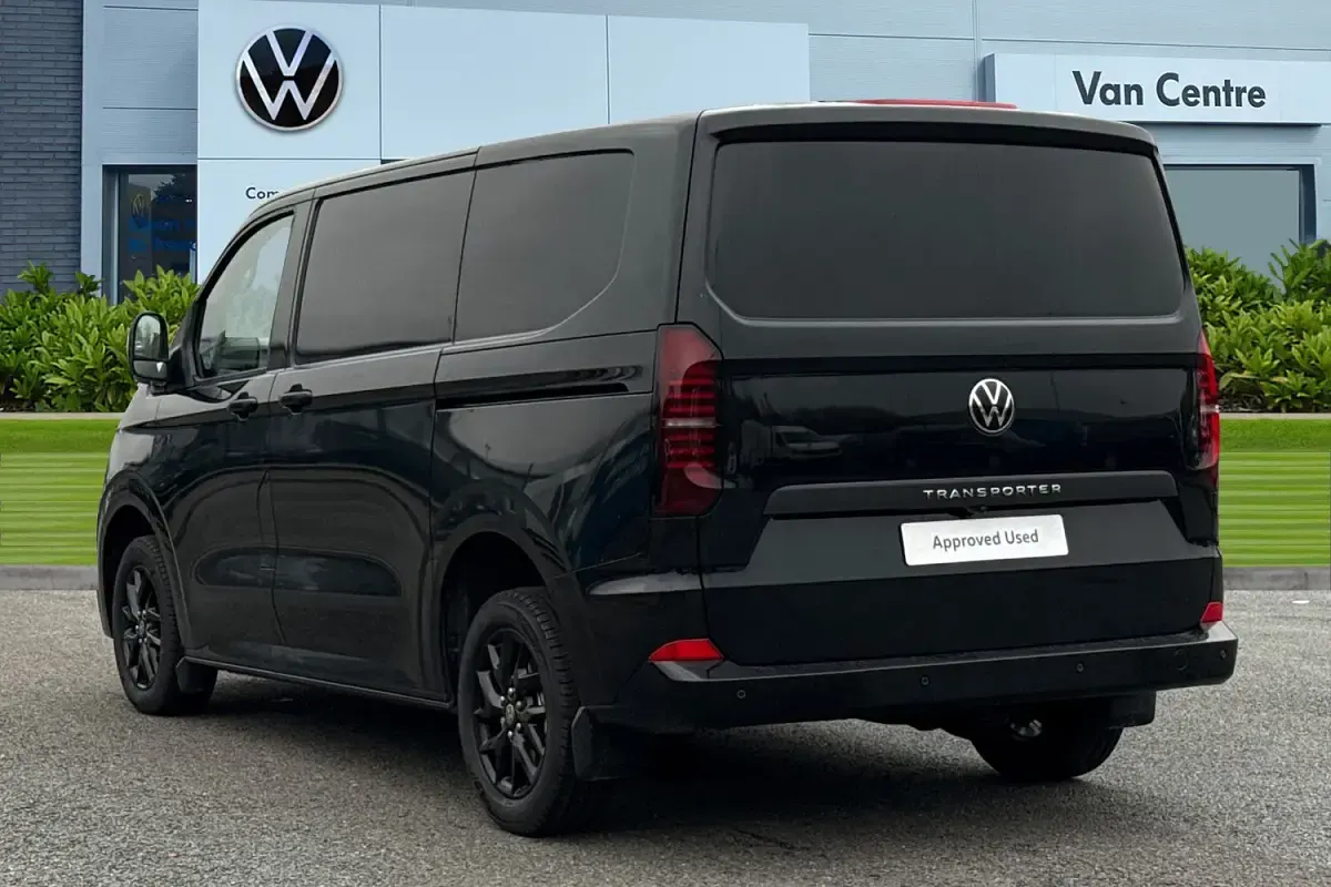 Used VW Transporter Pro 150 HP (110 kW) 2025 Black Van