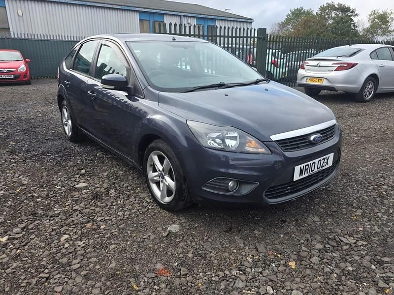 Grey Used 2010 Ford Focus Zetec Hatchback | £1,995 (Fair price) - Image 1/4