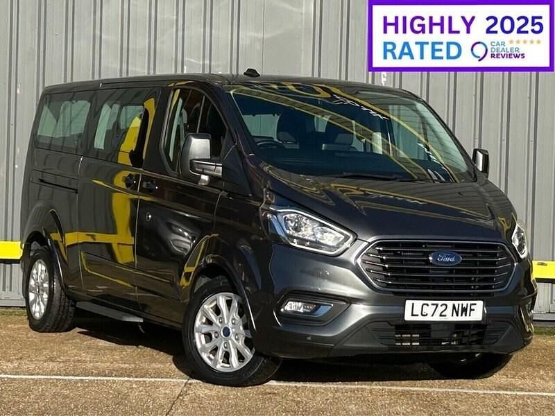 Used Ford Tourneo Custom Titanium 130 HP (95 kW) 2022 Grey Van