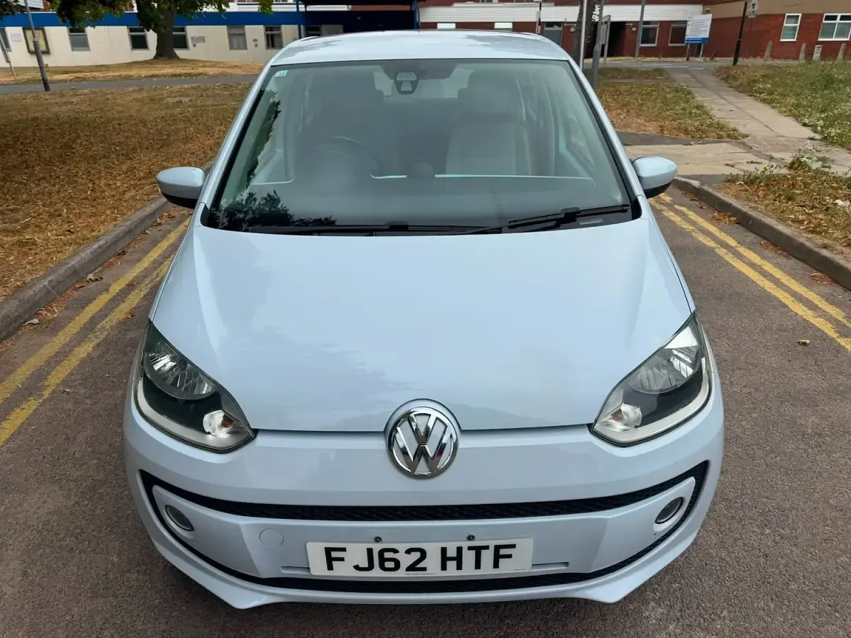 Used VW up! 60 HP (44 kW) 2026 Blue Hatchback