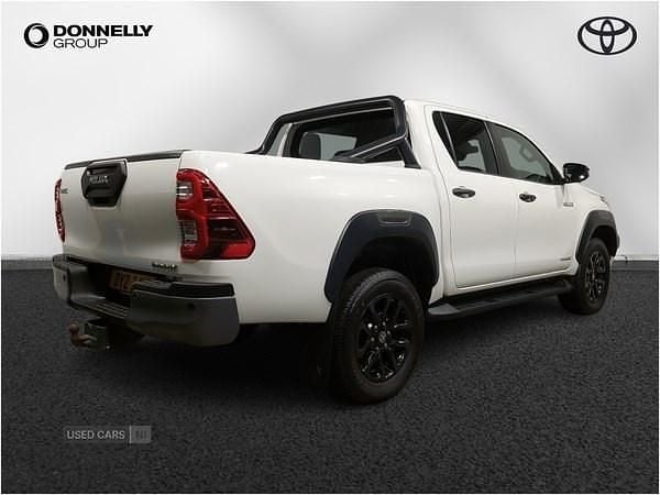 Used Toyota HiLux 2025 White Pickup