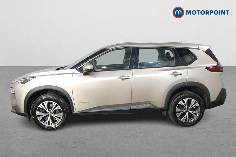 Used Nissan X-Trail Acenta Premium 213 HP (156 kW) 2023 Silver SUV