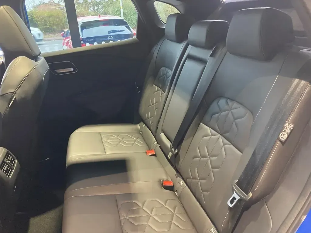 Used Nissan Qashqai Tekna 2025 Magnetic blue SUV