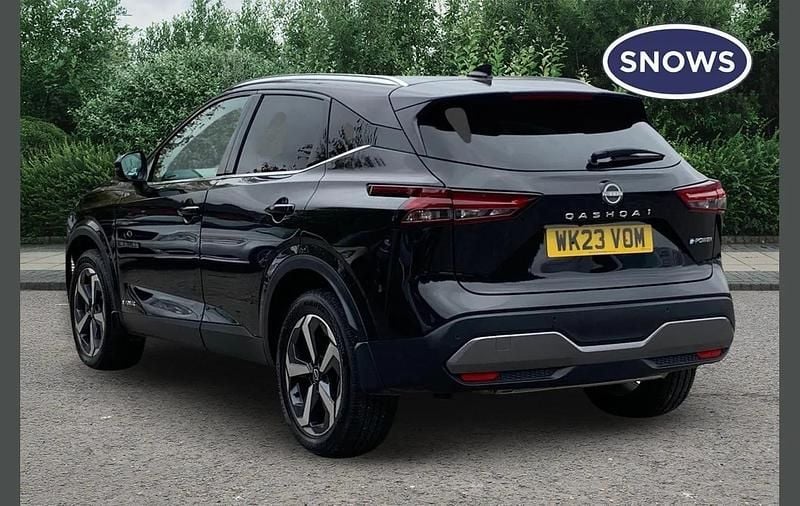 Used Nissan Qashqai N-Connecta 188 HP (138 kW) 2023 Black SUV