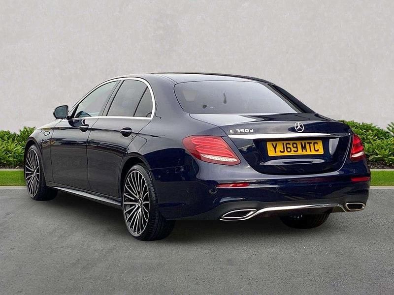 Begagnad Mercedes E350 AMG line 2020 Blå Sedan