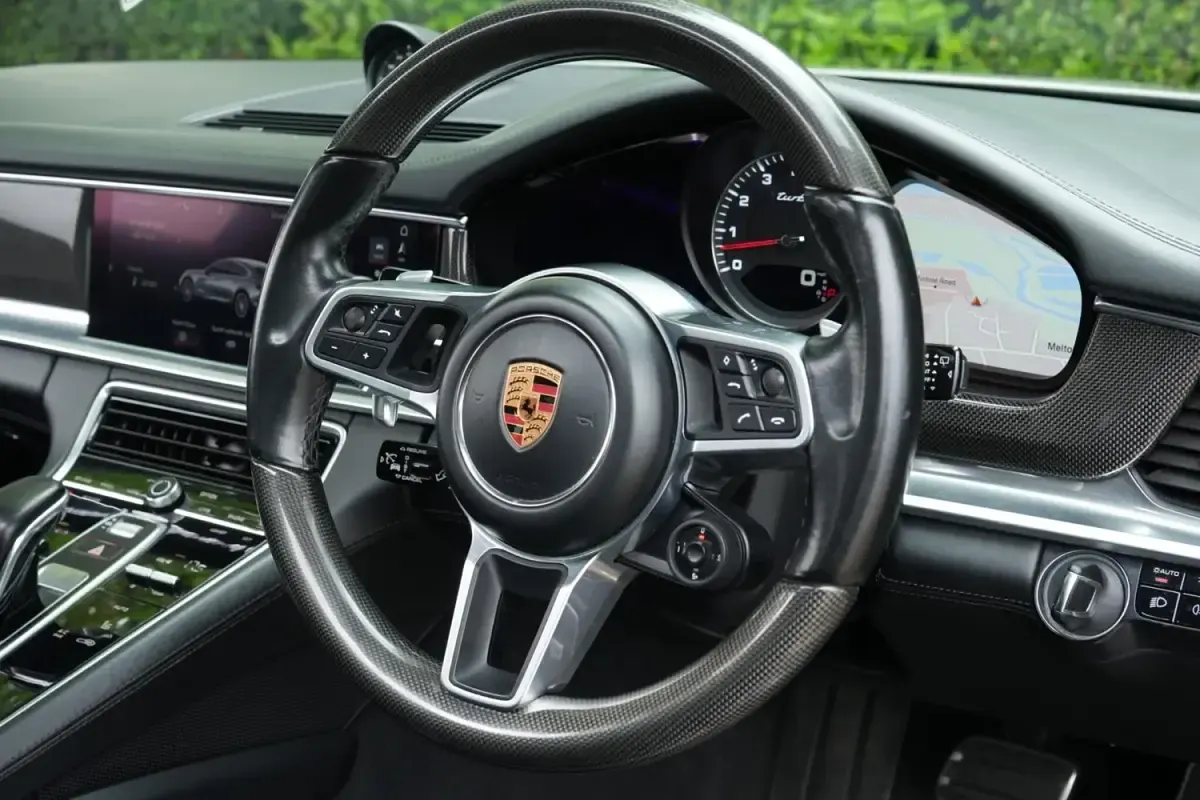 Usado Porsche Panamera 2018 Cinzento Citadino