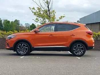 Used MG ZS Exclusive 111 HP (81 kW) 2024 Orange SUV