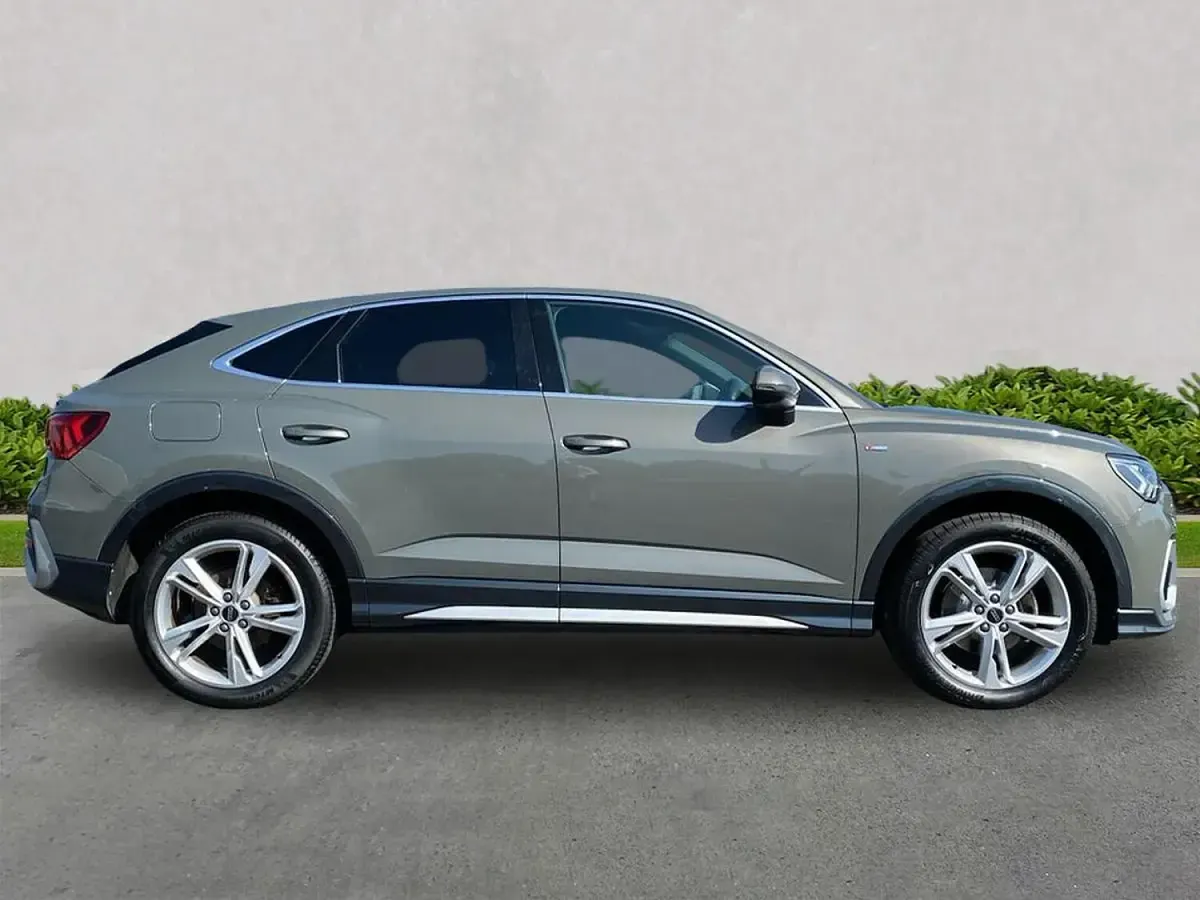 Used Audi Q3 Sportback S-Line 150 HP (110 kW) 2022 Grey SUV