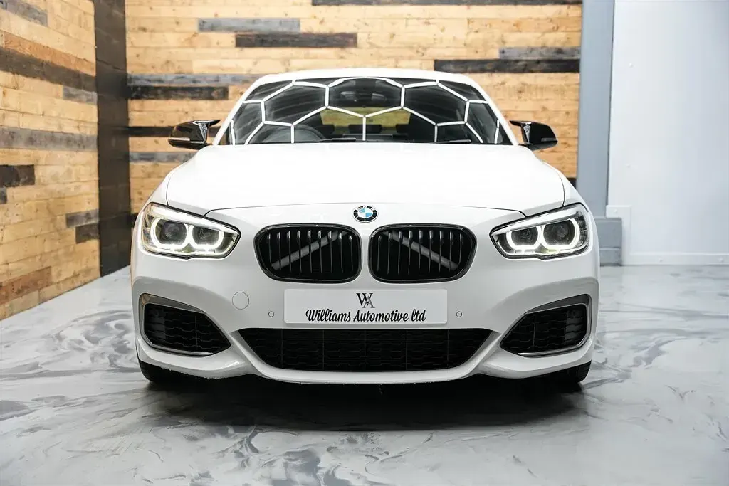 Used BMW M140 M Sport 460 HP (338 kW) 2019 White Hatchback