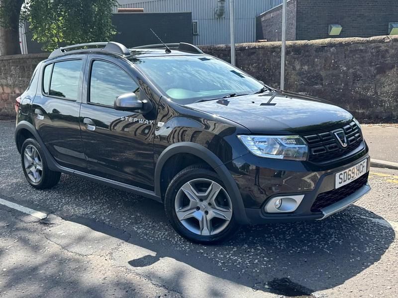 Black Used 2019 Dacia Sandero Comfort Hatchback | £7,495 (Fair price) - Image 1/4