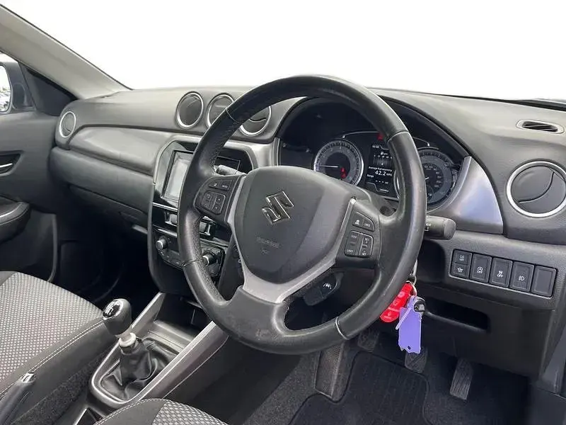 Used Suzuki Vitara SZ-T 129 HP (94 kW) 2023 Grey SUV