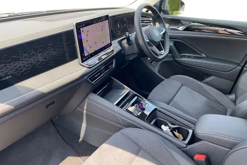 Used VW Tiguan Elegance 204 HP (150 kW) 2025 Blue SUV