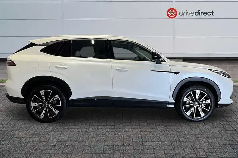 Used MG HS Trophy 224 HP (164 kW) 2025 White SUV