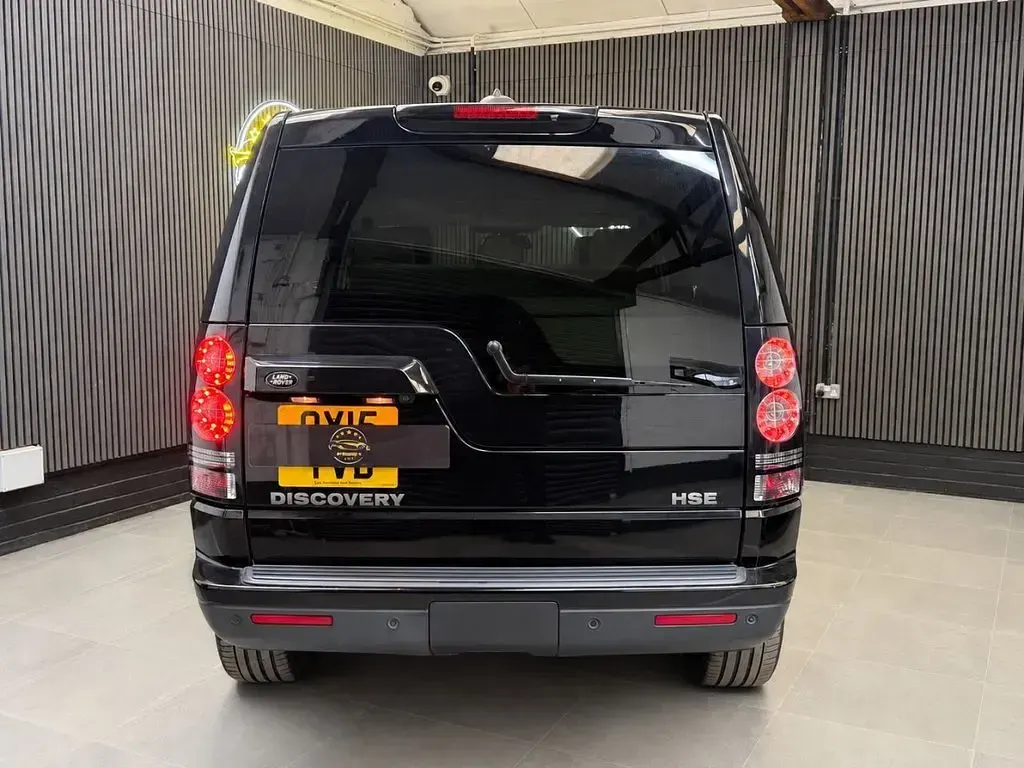 Used Land Rover Discovery HSE 2015 Black SUV