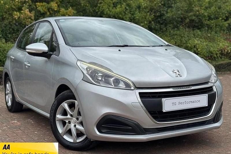 Used 2015 Peugeot 208 Active Hatchback | £4,600 (Fair price) - Image 1/1