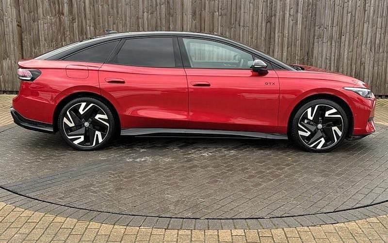 Used VW ID.7 GTX 250 kW (340 HP) 2024 Red Hatchback