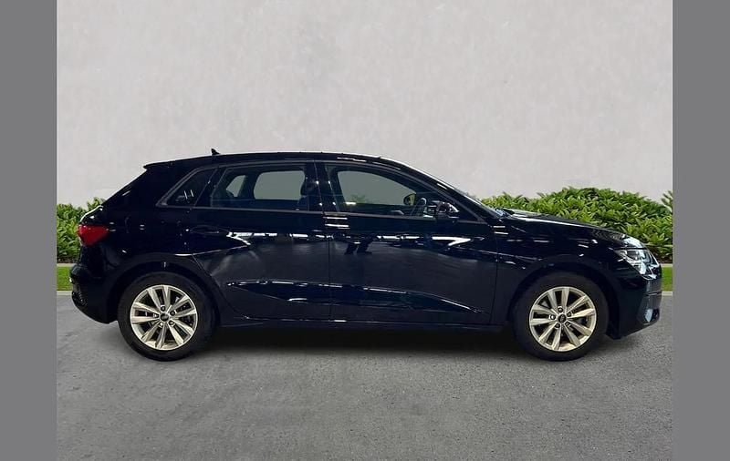 Used Audi A3 Advanced 150 HP (110 kW) 2023 Black Sedan