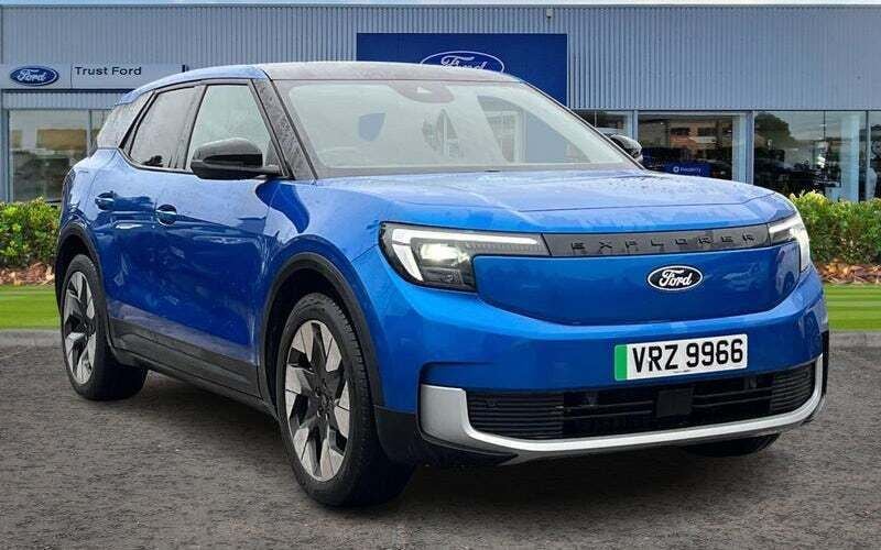Used 2025 Ford Explorer Premium SUV | £33,650 (Super price) - Image 1/4
