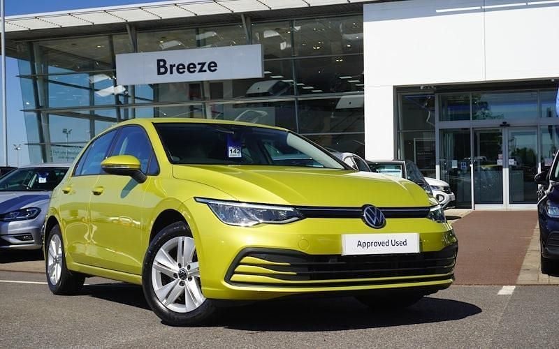 Used 2024 VW Golf VIII Life Hatchback | £14,690 (Super price) - Image 1/4