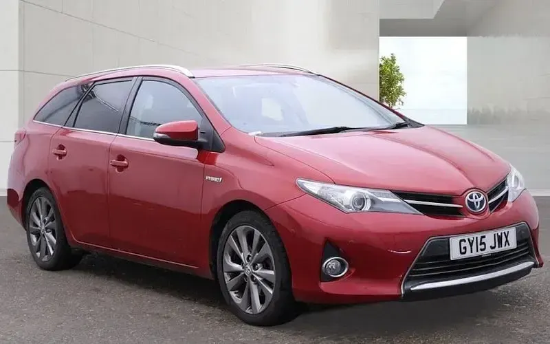 Used Toyota Auris Touring Sports 136 HP (100 kW) 2014 Estate