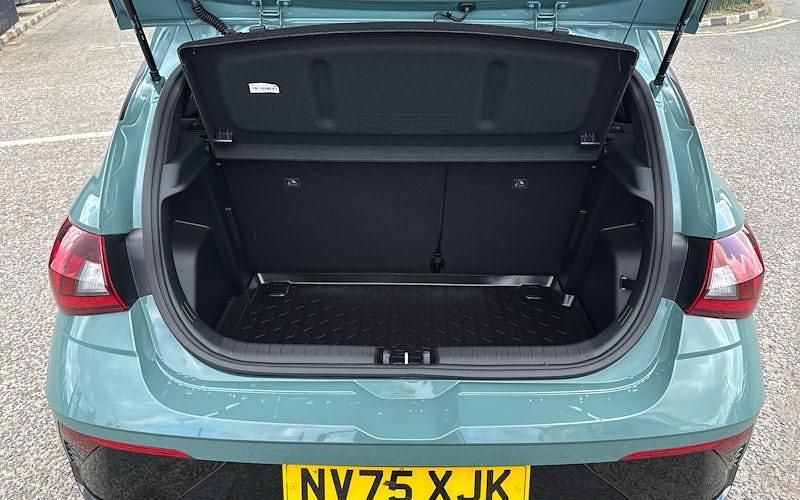 Used Hyundai i20 Blackline 90 HP (66 kW) 2026 Hatchback