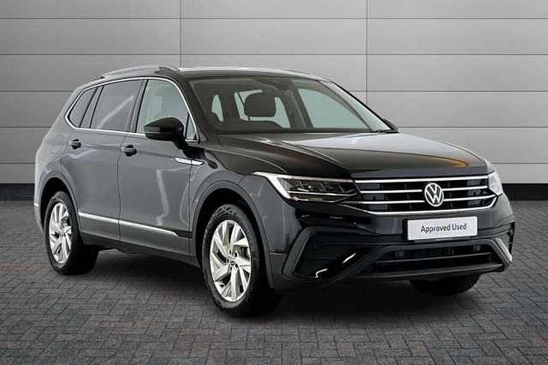 Black Used 2024 VW Tiguan Allspace Life SUV | £24,490 (Fair price) - Image 1/4
