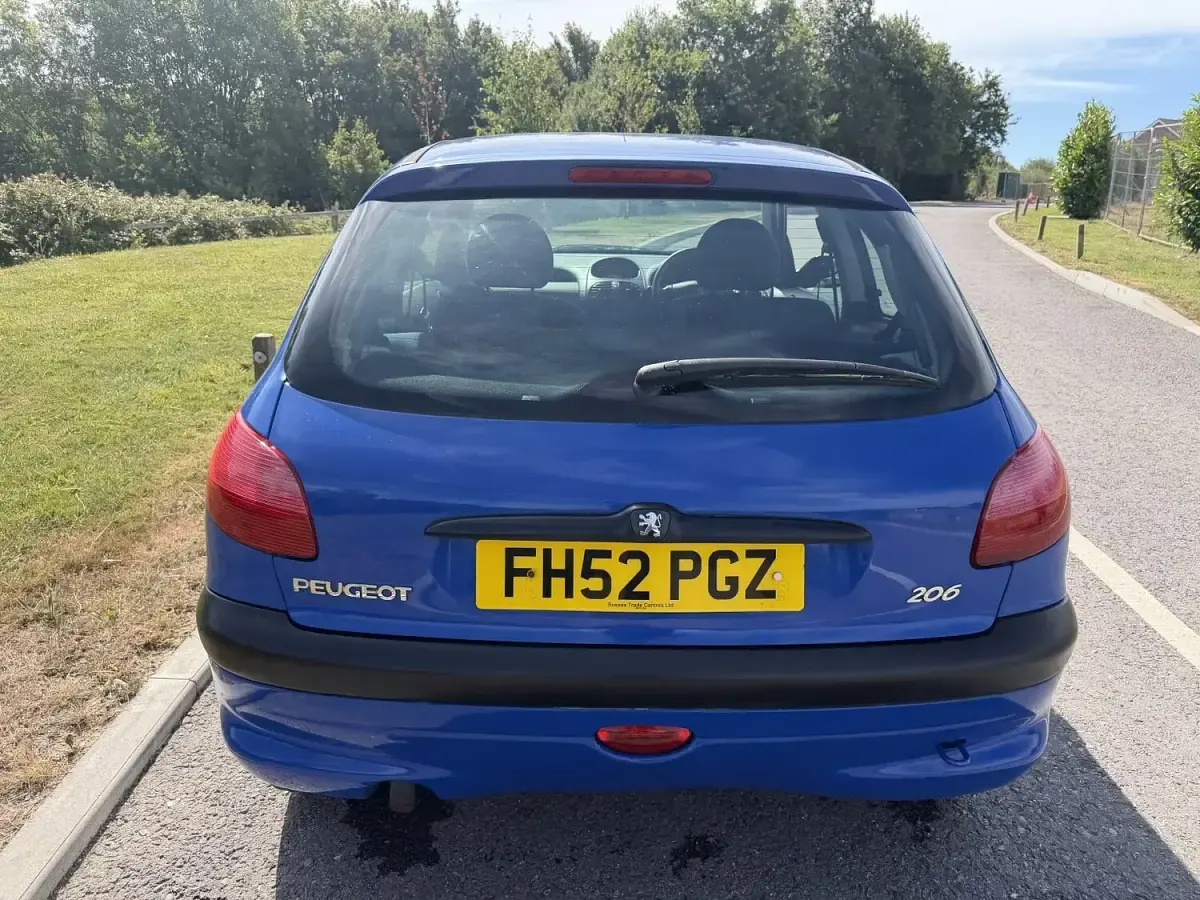 Used Peugeot 206 Style 60 HP (44 kW) 2002 Blue Hatchback