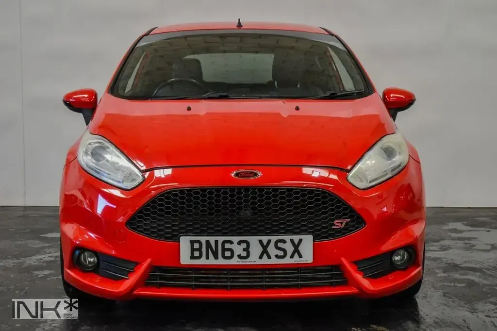 Used Ford Fiesta ST 2013 Red Hatchback