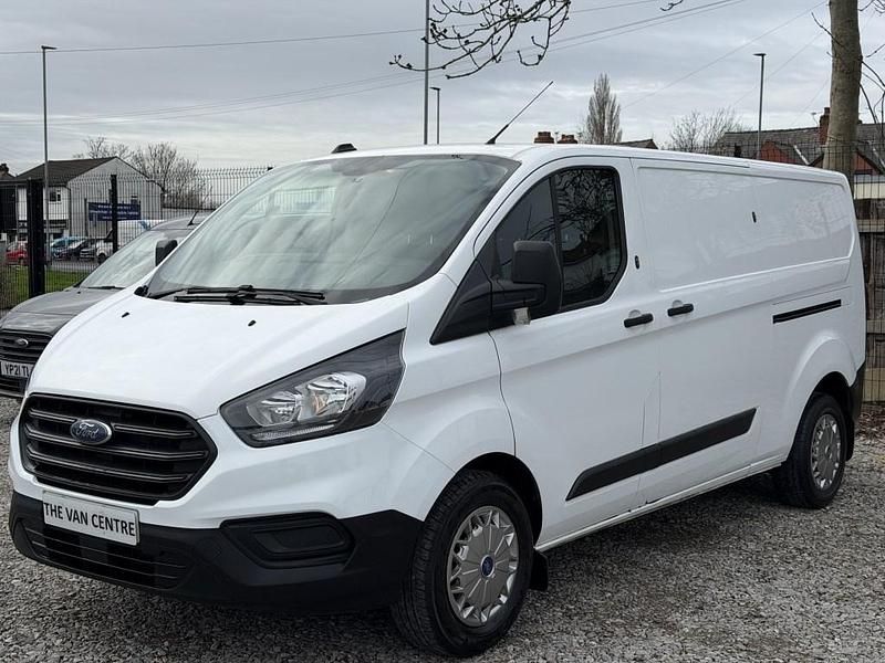 Used Ford Transit Custom 130 HP (95 kW) 2020 White Van