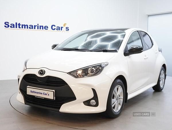 Used Mazda 2 2022 White Hatchback