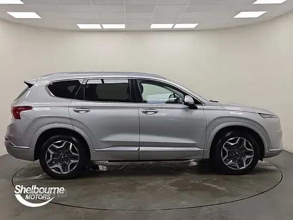 Second-hand Hyundai Santa Fe Ultimate 230 CP (169 kW) 2022 Argintiu SUV