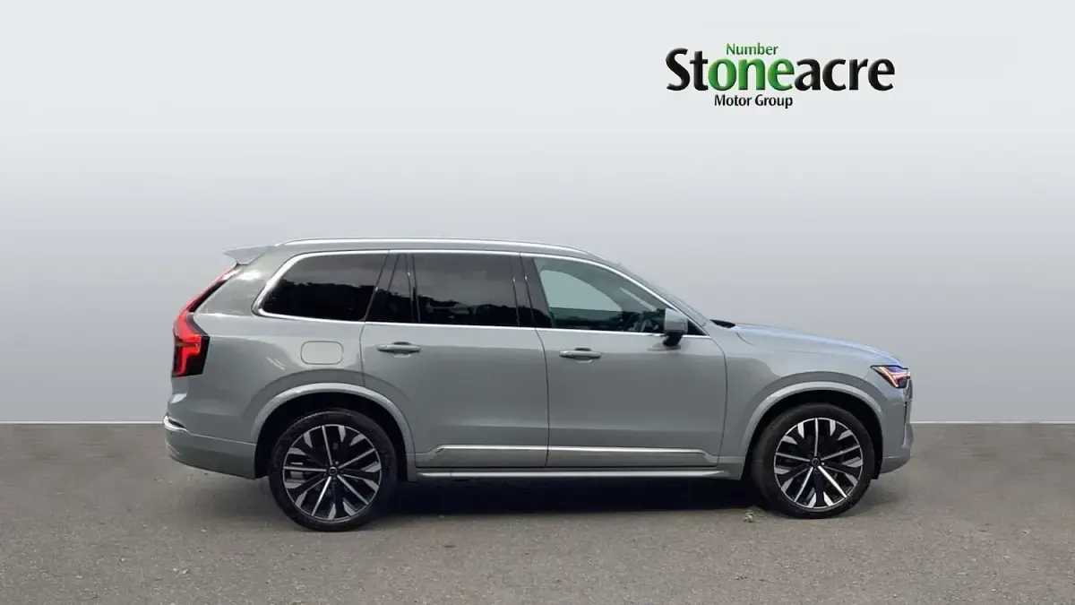 Used Volvo XC90 Core 250 HP (183 kW) 2025 Grey SUV
